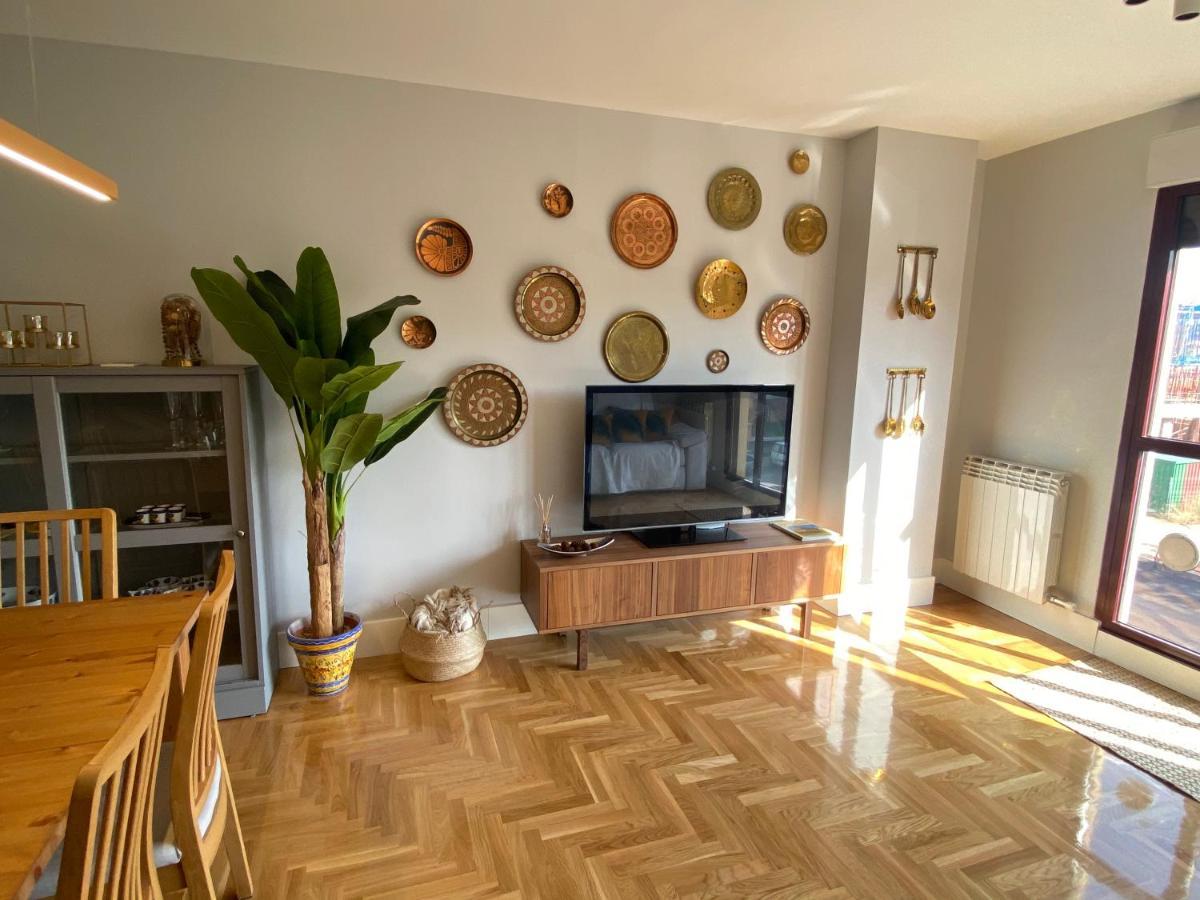 Apartamento Ideal A La Entrada De Salamanca !!! Санта Марта де Тормес Экстерьер фото