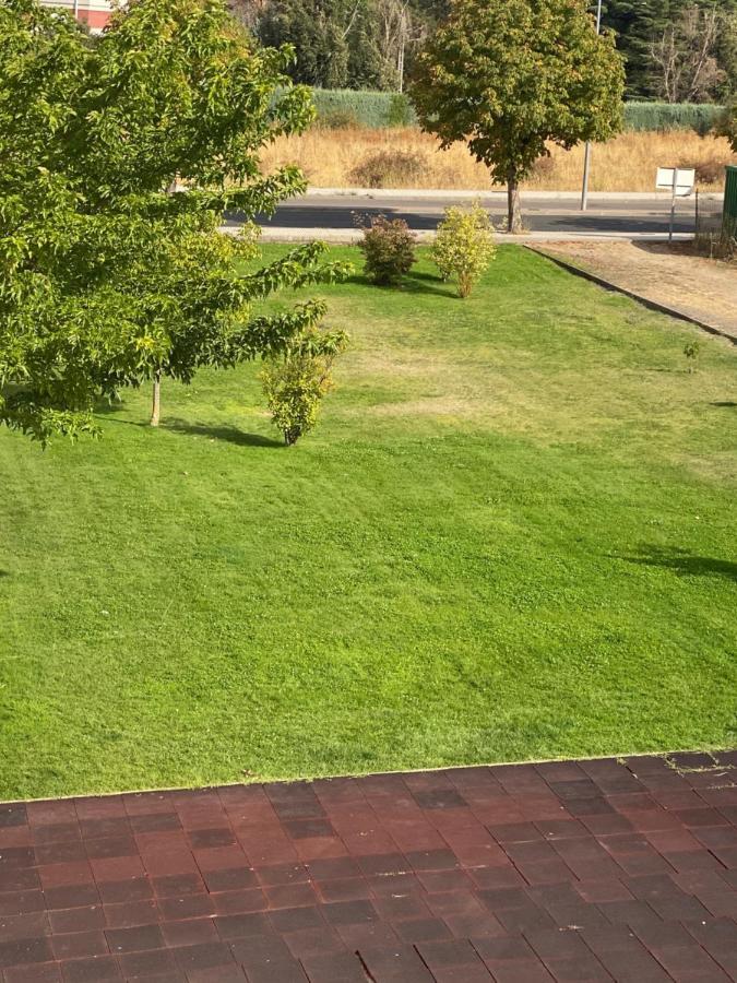 Apartamento Ideal A La Entrada De Salamanca !!! Санта Марта де Тормес Экстерьер фото