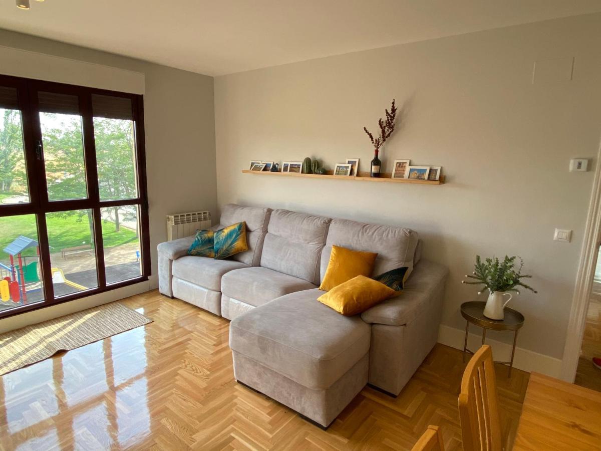 Apartamento Ideal A La Entrada De Salamanca !!! Санта Марта де Тормес Экстерьер фото