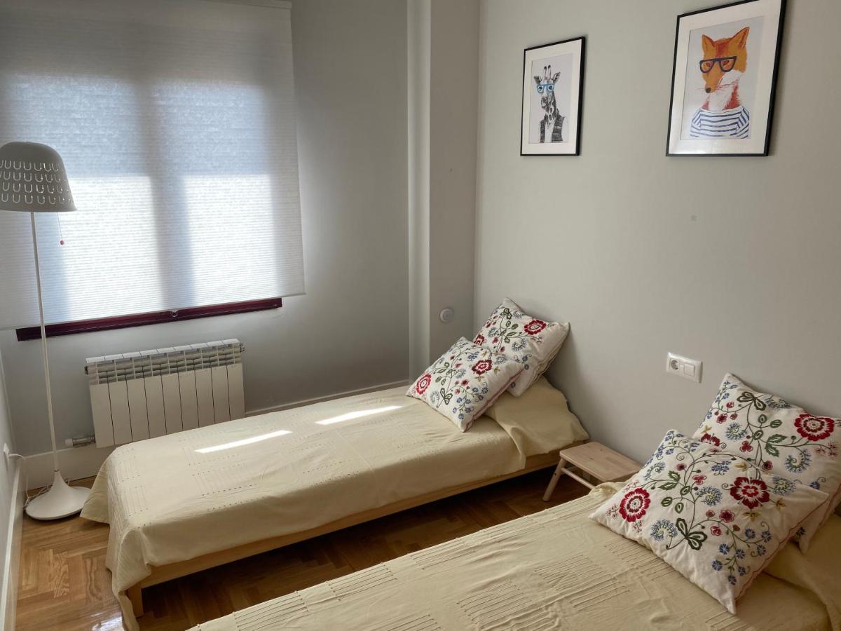 Apartamento Ideal A La Entrada De Salamanca !!! Санта Марта де Тормес Экстерьер фото